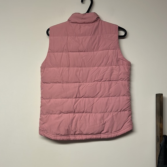 American Eagle Outfitters Pink Puffer Down Vest - Picture 7 of 10
